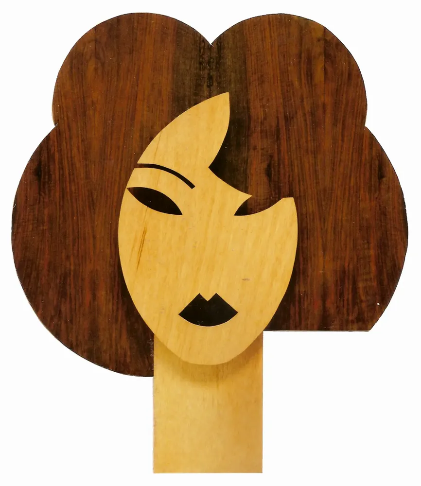 Artwork titled "Tercera hermana" made with plywood, wood in the year 2000 by Juan Diego Miguel