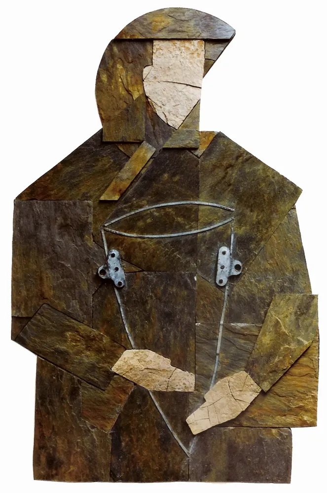 Artwork titled "Personaje con caldero" made with zinc, limestone, slate stone in the year 1992 by Juan Diego Miguel