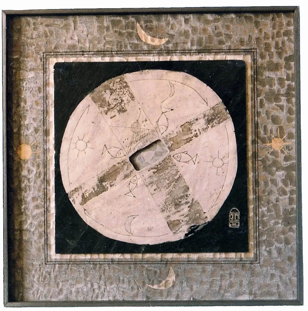 Artwork titled "Rueda gris" made with oil painting, slate stone, plywood in the year 1985 by Juan Diego Miguel