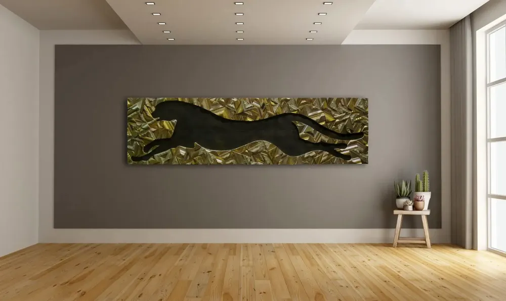 Artwork titled "Gato a contraluz" made with frames, brass in the year 2012 by Juan Diego Miguel