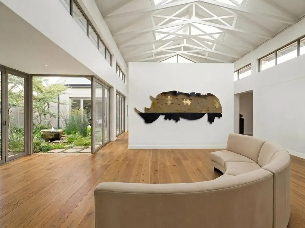 Artwork titled "Puzle-rhino" made with gold leaf, synthetic enamelled paint, mdf in the year 2019 by Juan Diego Miguel