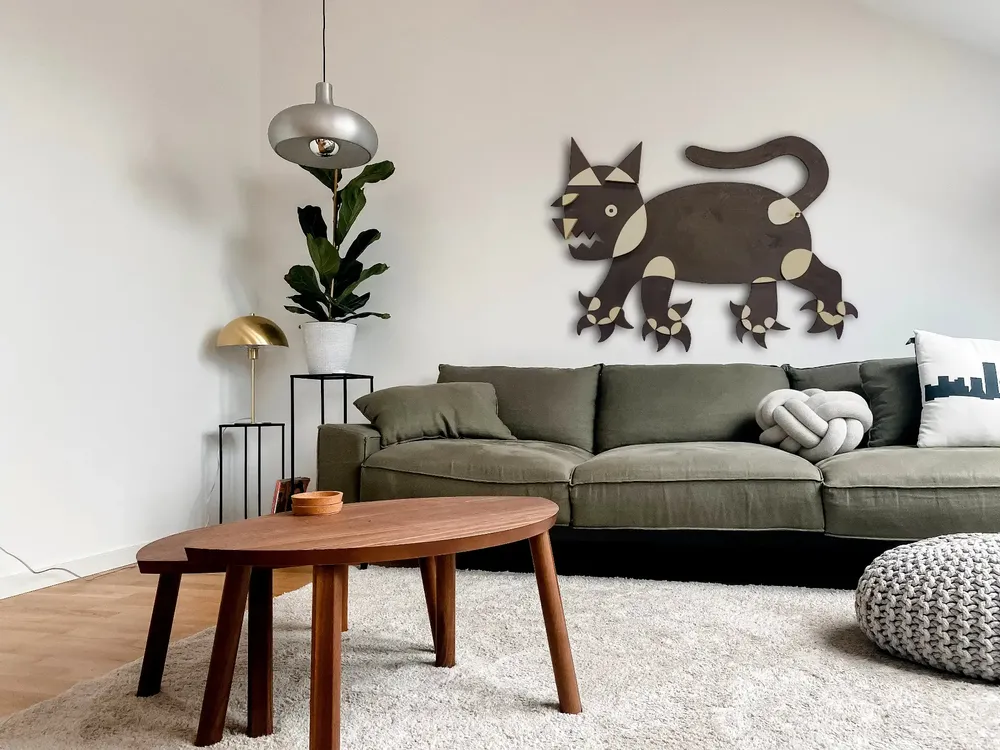 Artwork titled "Gato" made with synthetic enamelled paint, plywood in the year 2021 by Juan Diego Miguel