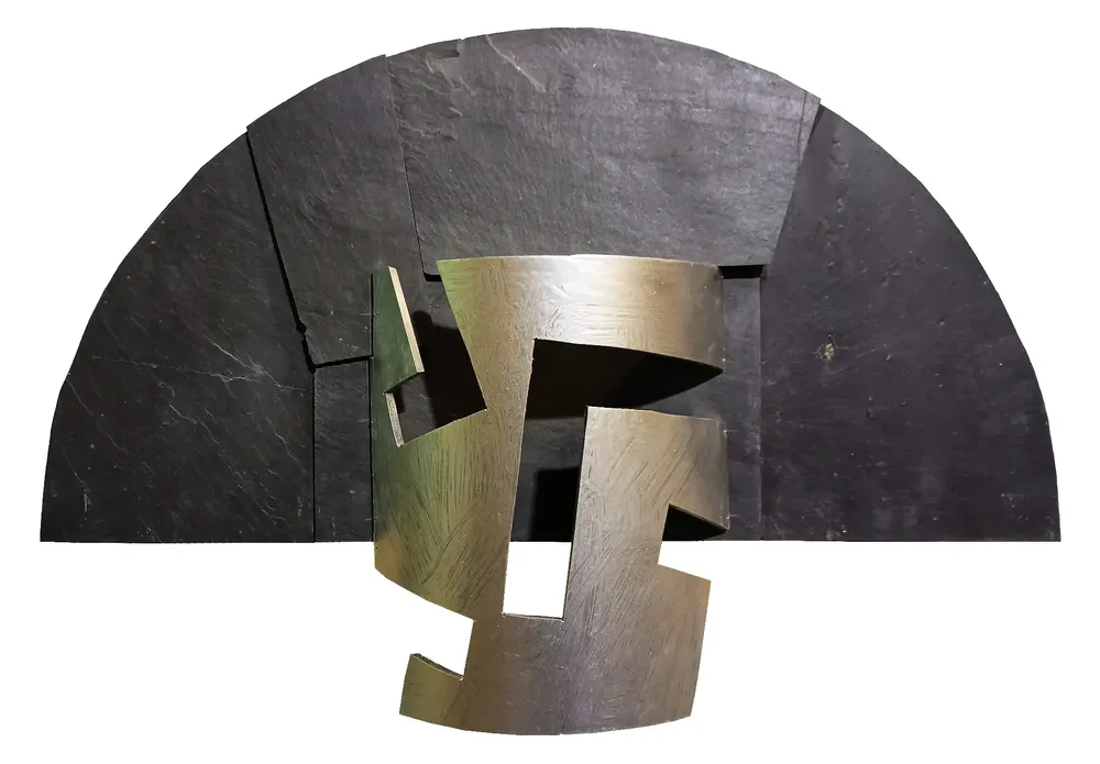 Artwork titled "Careta-menina" made with synthetic enamelled paint, plastic, slate stone in the year 2022 by Juan Diego Miguel