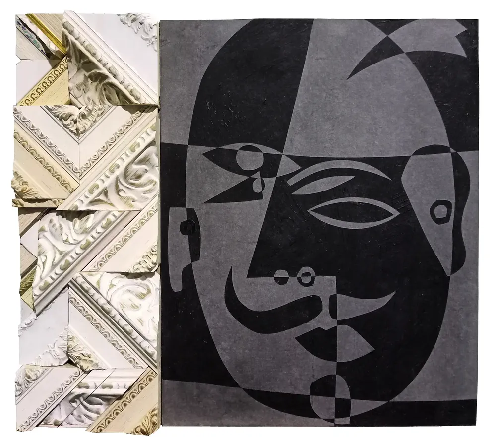 Artwork titled "Cabeza" made with frames, synthetic enamelled paint, cardboard in the year 2022 by Juan Diego Miguel