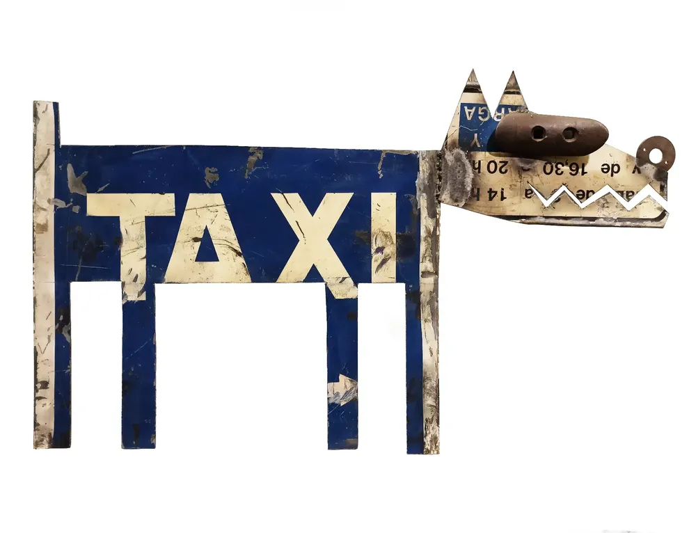 Artwork titled "Perro" made with synthetic enamelled paint, iron in the year 2012 by Juan Diego Miguel