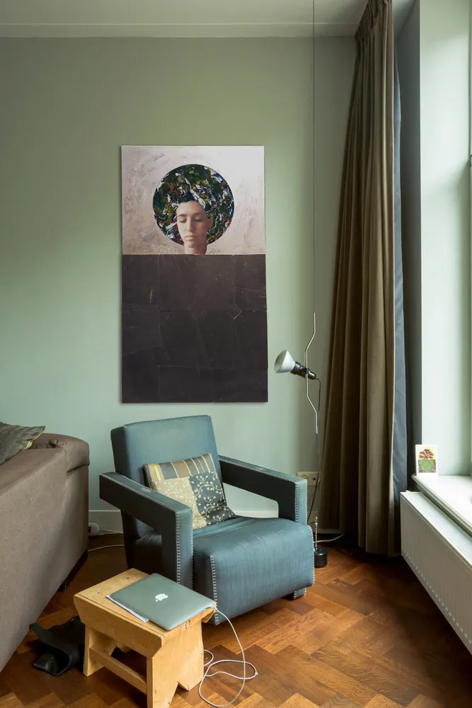 Artwork titled "Ines" made with synthetic enamelled paint, methacrylate, mdf, pyrography, slate stone in the year 2022 by Juan Diego Miguel