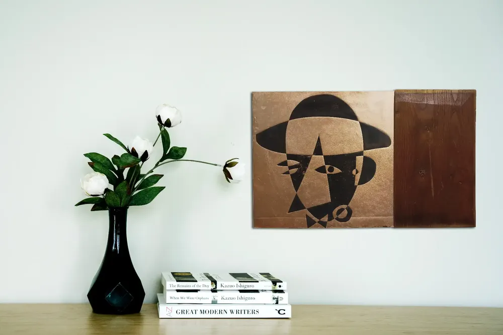 Artwork titled "Cabeza" made with copper, wood in the year 2022 by Juan Diego Miguel