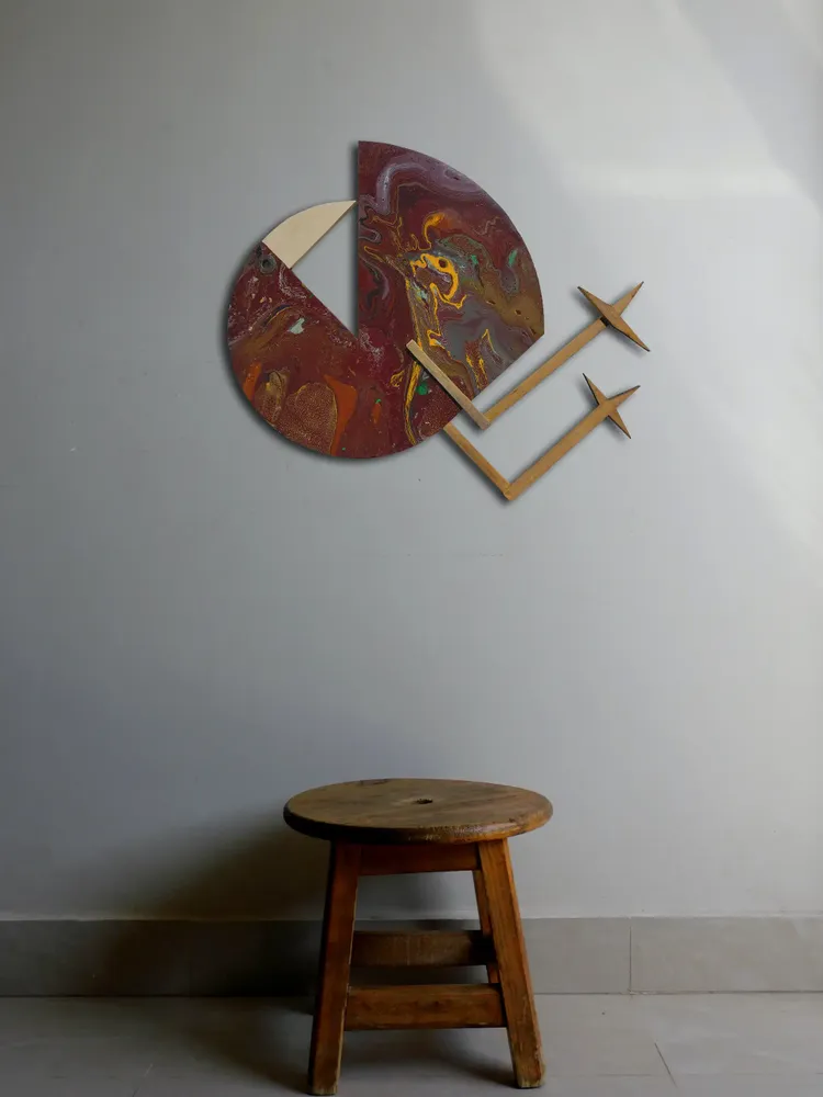 Artwork titled "Pajaro suicida" made with synthetic enamelled paint, laminate, wood in the year 2022 by Juan Diego Miguel