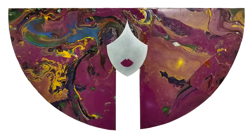 Artwork titled "Pelirroja" made with synthetic enamelled paint, laminate, aluminum in the year 2023 by Juan Diego Miguel