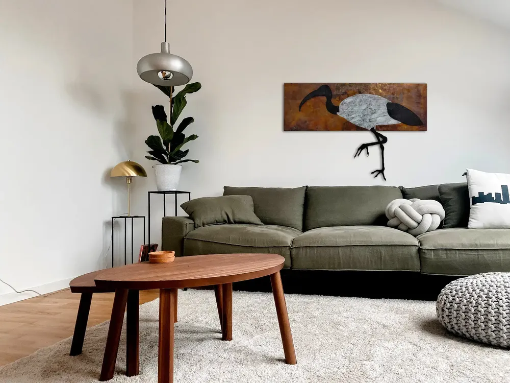 Artwork titled "Ibis" made with bakelite, oil painting, copper in the year 2023 by Juan Diego Miguel