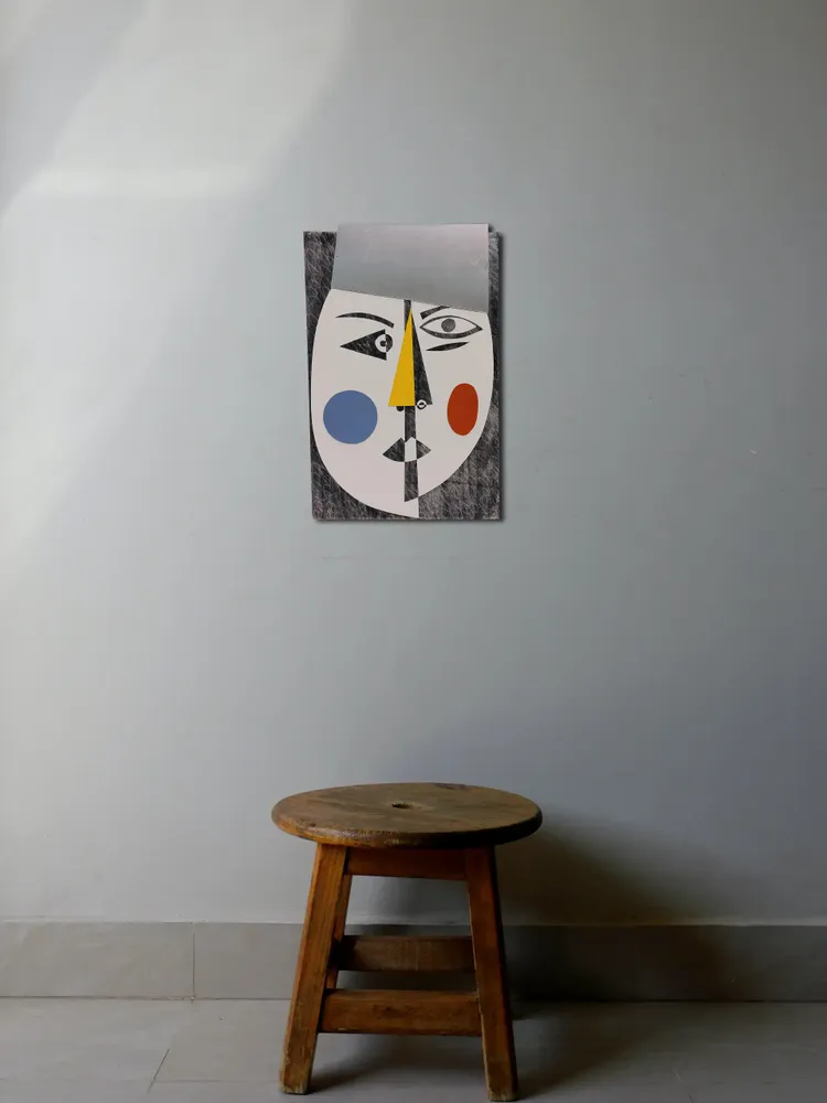Artwork titled "Cabeza" made with graphite, paper, laminate in the year 2023 by Juan Diego Miguel