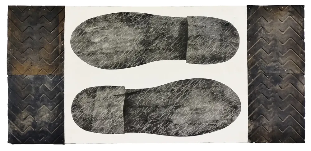 Artwork titled "Dos izquierdos" made with graphite, paper, rubber in the year 2023 by Juan Diego Miguel