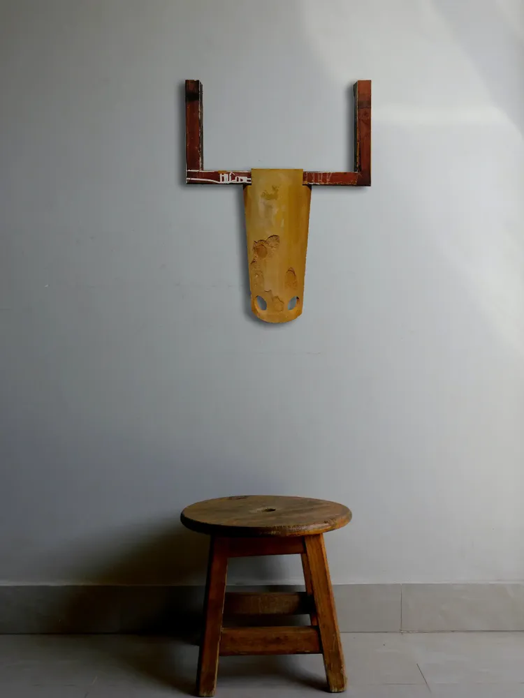 Artwork titled "Vaca" made with wood, brass, ceramic in the year 2023 by Juan Diego Miguel