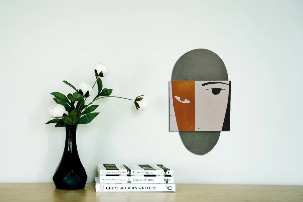 Artwork titled "Cabeza A" made with synthetic enamelled paint, laminate, mdf in the year 2023 by Juan Diego Miguel