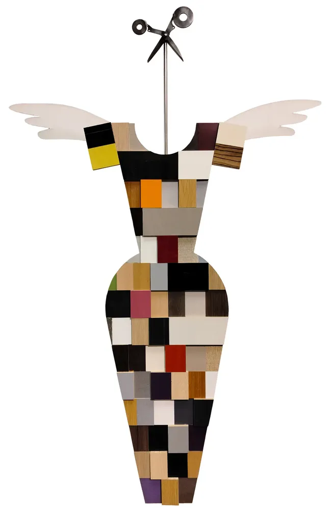 Artwork titled "Costurera" made with iron, stainless steel, methacrylate, laminate in the year 2024 by Juan Diego Miguel