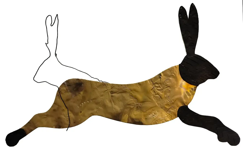 Artwork titled "Liebre" made with iron, rubber, brass in the year 2024 by Juan Diego Miguel