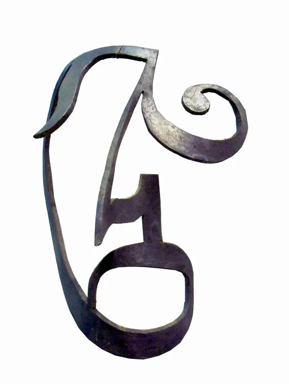 Artwork titled "Cabeza 546P" made with undefined in the year 1991 by Juan Diego Miguel