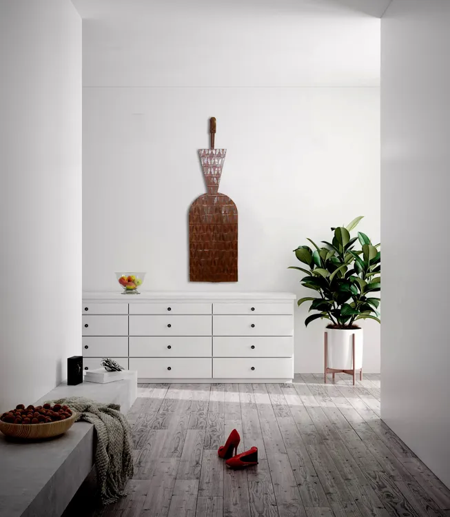 Artwork titled "Dama de Sao Paulo" made with undefined in the year 2002 by Juan Diego Miguel